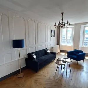 https://le-bon-secours.hotels-rhonealpes.com