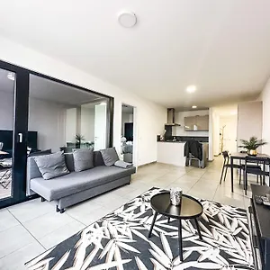 https://wakeup-belval.luxembourghotelsguide.com