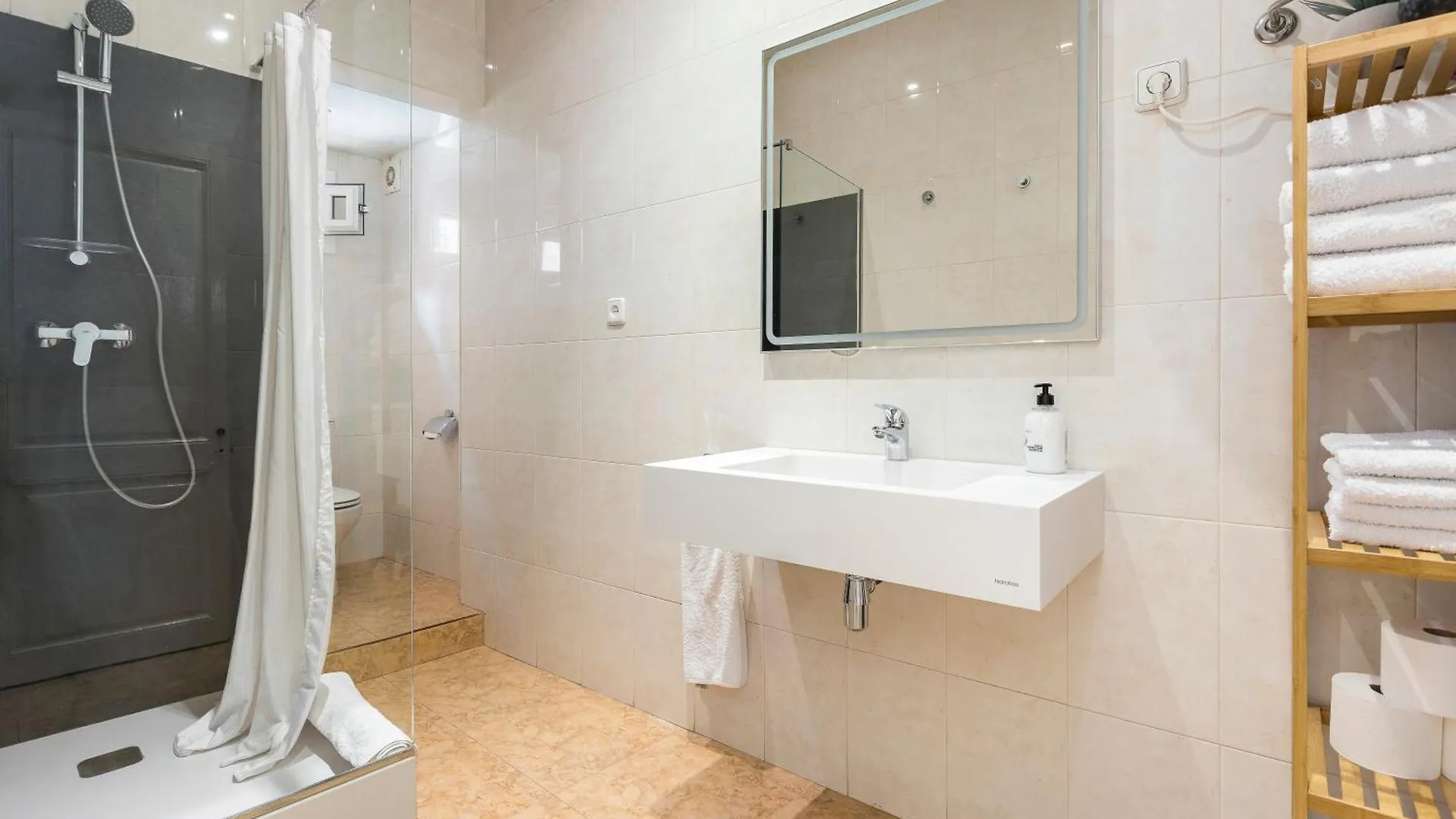 Apartament Clot 1 Spain